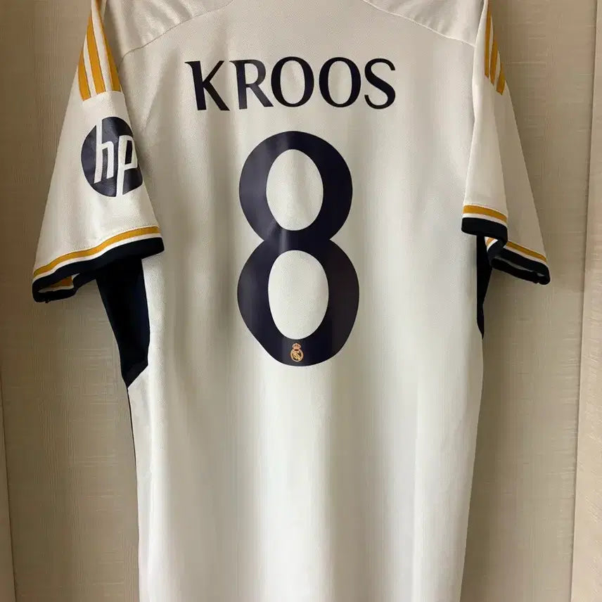 [BUNJANG] Real Madrid 2023-2024 Home Toni Kroos Authentic Jersey (Size XL) / 23-24 레알마드리드 홈 토니 크로스 유니폼 정품