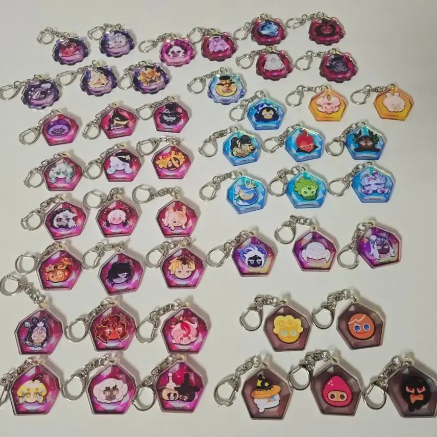 [BUNJANG] Cookie Run Kingdom Soul Stone Keychain (47 Types) / [쿠킹덤] 쿠키런킹덤 영혼석 키링 (47종)