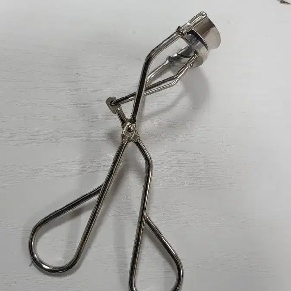 [BUNJANG] Shiseido Eyelash Curler / 시세이도 뷰러