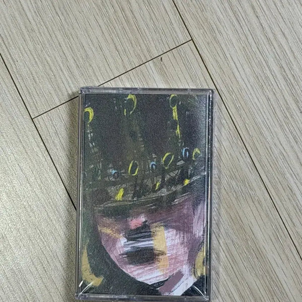 [BUNJANG] Enrique Iglesias "Escape" Vinyl / 데이먼스이어 헤드에이크 카세트테이프 블랙 미개봉 새상품