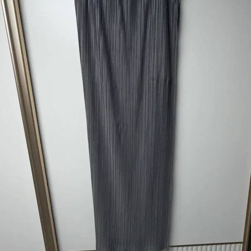 [BUNJANG] Grey Pleated Long Skirt / 그레이 플리츠 롱스커트 / 롱치마/ 꾸안꾸