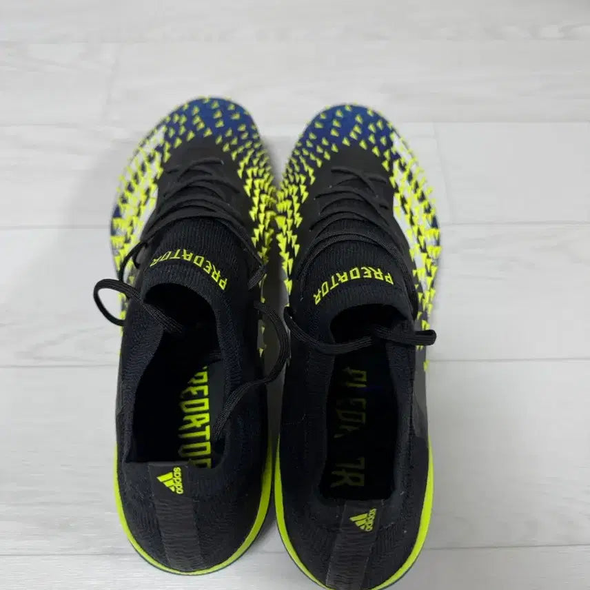 [BUNJANG] Adidas Predator Freak.1 HG Soccer Cleats (Size 280mm) / 아디다스 프레데터 프릭.1 hg 280mm