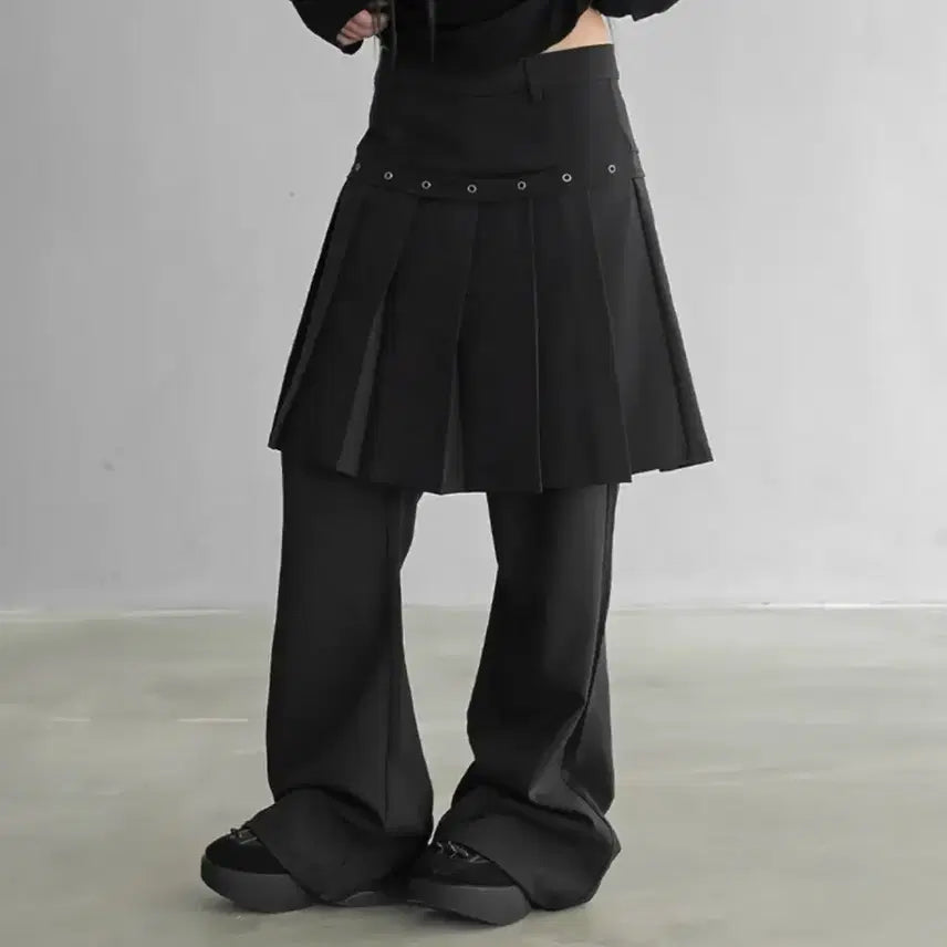 [BUNJANG] Binary One Layered Eyelet Skirt Pants / 바이너리원 슈드 레이어드 아일렛 스커트팬츠