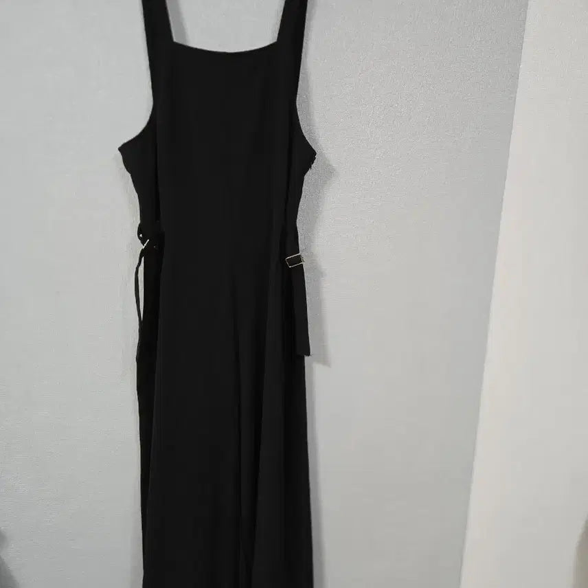 [BUNJANG] Sleeveless Poly Wider Jumpsuit Size 55 / youth 민소매 폴리 와이더 점퍼슈트 55