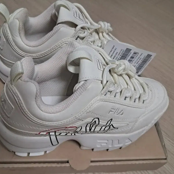 [BUNJANG] FILA Sneakers White / 새상품 휠라 운동화 나이키아디다스 에고이스트