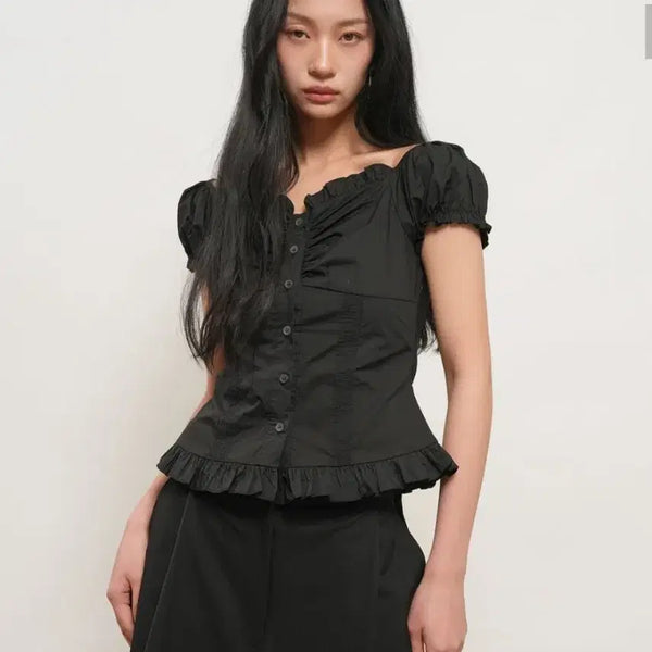 [BUNJANG] General Idea Ruffled Off-Shoulder Puff Sleeve Blouse / 제너럴아이디어 프릴 오프숄더 퍼프 소매 블라우스