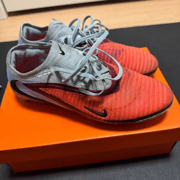[BUNJANG] Nike Phantom 6 AG Soccer Cleats - Size 260 / 나이키 축구화 팬텀6 AG/260사이즈