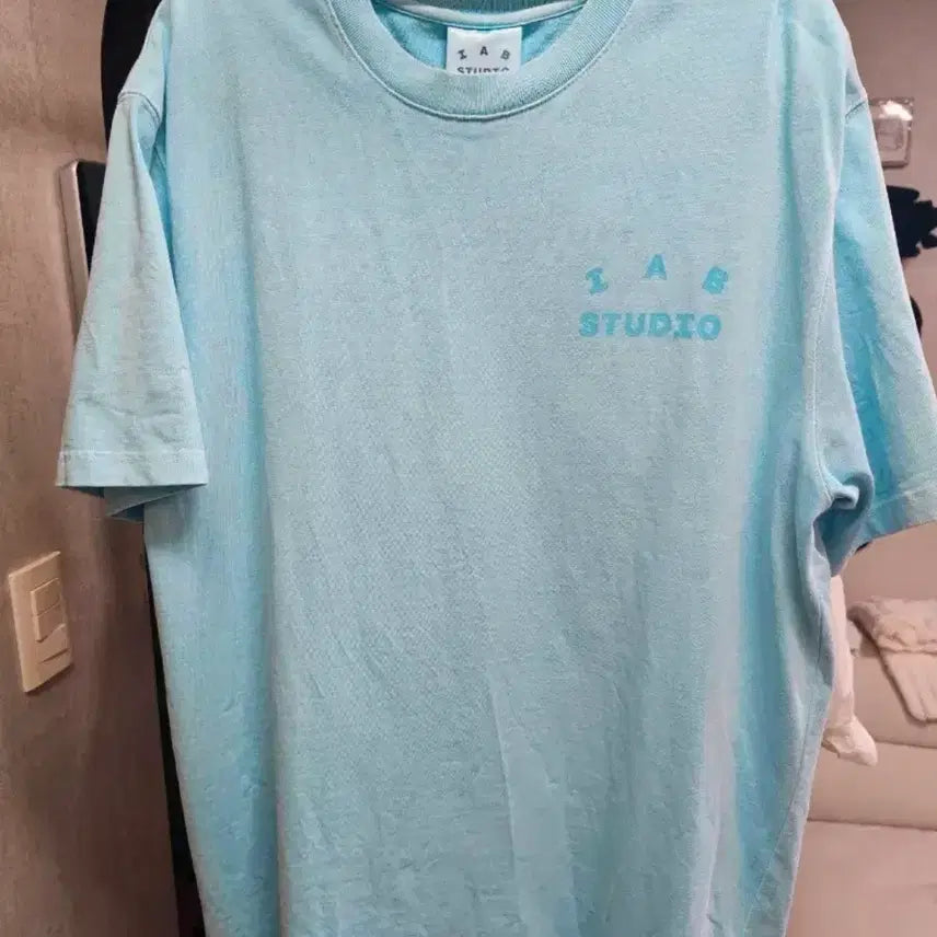 [BUNJANG] IAB Studio Cyan Short Sleeve T-Shirt / 아이앱스튜디오 시안 반팔