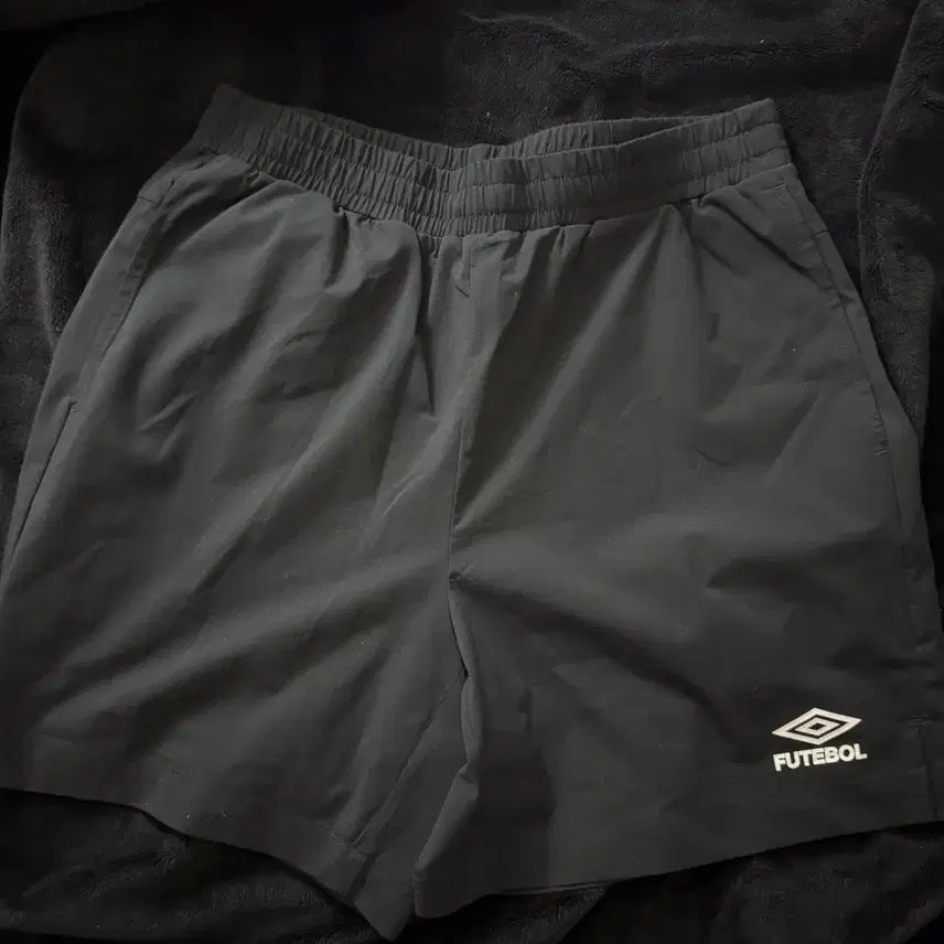 [BUNJANG] Umbro HBL Football Fuchibow Shorts / 엄브로 HBL 풋볼 푸치보우 4부 반바지 새상품
