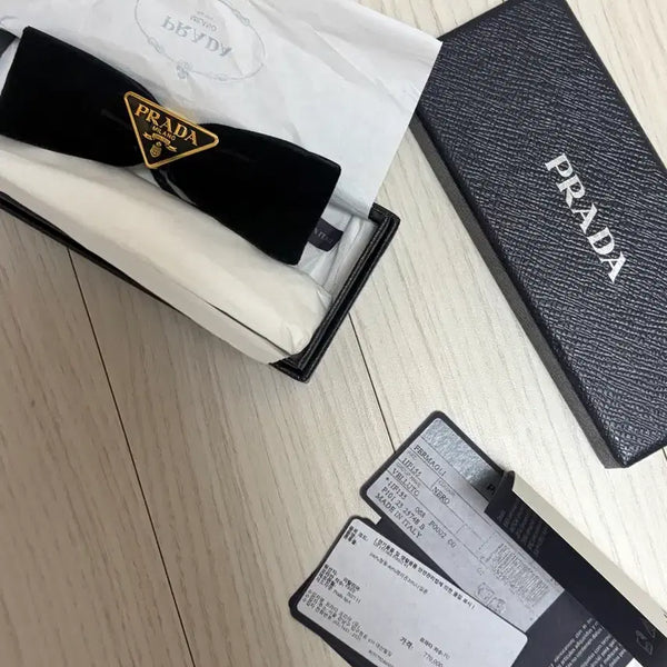 [BUNJANG] Prada Hairpin / 프라다 헤어핀