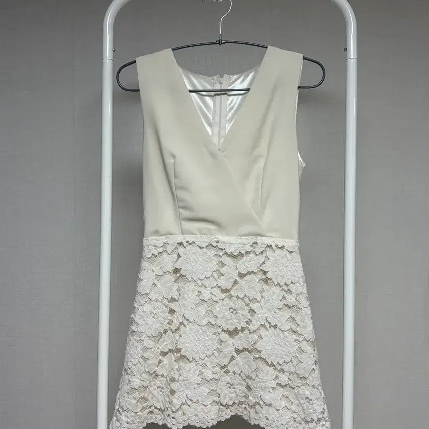 [BUNJANG] Ivory Flower Lace Mini Dress / 아이보리 꽃 레이스 원피스