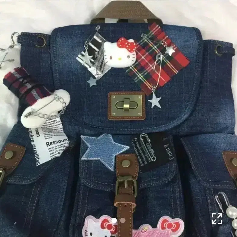 [BUNJANG] Y2K Vintage Denim Backpack Hello Kitty / y2k 빈티지 청 데님 백팩 가방 헬로키티