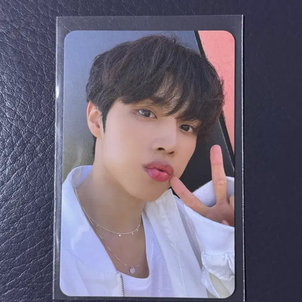 [BUNJANG] THE BOYZ Sunwoo Whisper BE AWARE Document Ver. Photocard / 더보이즈 선우 위스퍼 김선우 포카 BE AWARE Document Ver.