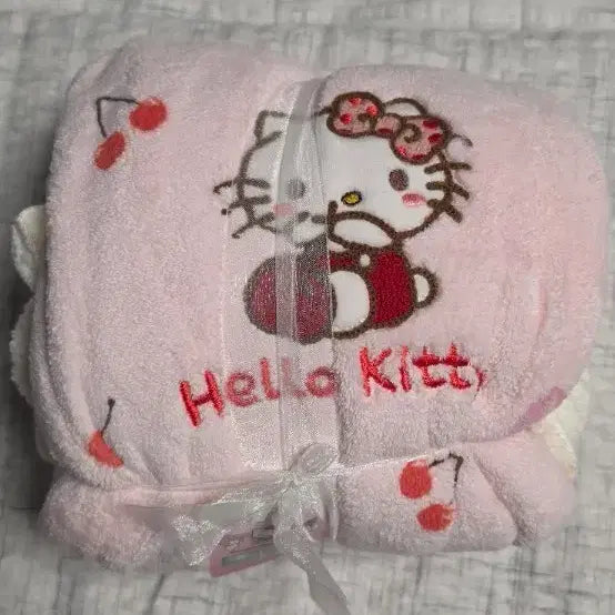 [BUNJANG] Hello Kitty Pink Cherry Shower Gown / 헬로키티 핑크 체리 샤워가운