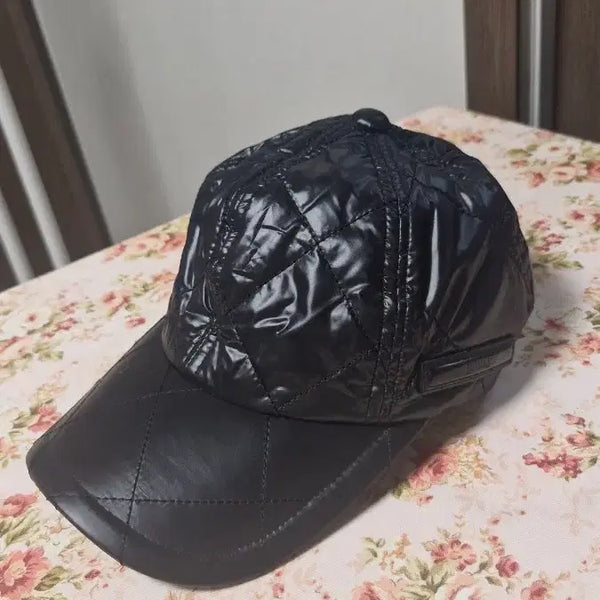 [BUNJANG] JUUN.J Quilted Bucket Hat Black One Size / JUUN.J 준지 퀼팅모자 블랙 프리