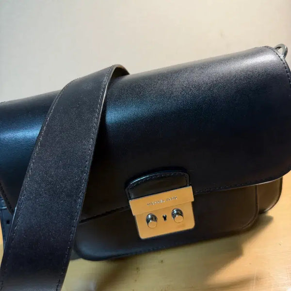 [BUNJANG] Michael Kors Women's Black Crossbody Bag / Michael Kors 여성 가방 블랙