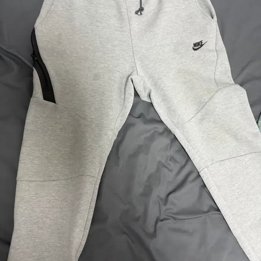 [BUNJANG] Nike Tech Fleece Jogger Pants Grey / 나이키 테크 플리스 조거팬츠 그레이
