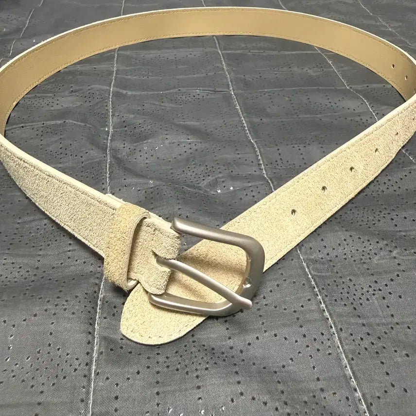 [BUNJANG] Sand Beige Suede Buckle Belt / (새상품)샌드 베이지 스웨이드 버클 벨트