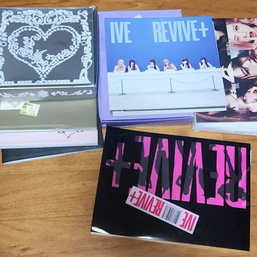 [BUNJANG] IVE I've IVE & LOVE DIVE Album Set (Photocards Excluded) / [판매] 아이브 엠파시+리바이브 개봉 앨범 세트(포카X)