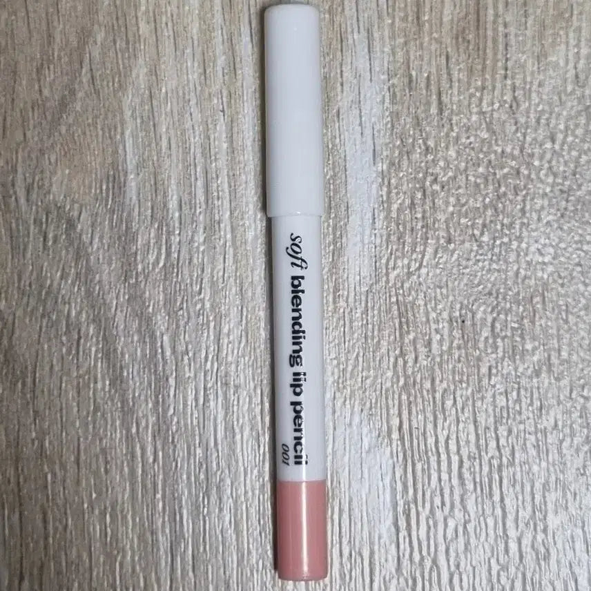 [BUNJANG] Alternative Stereo Soft Blending Lip Pencil Mini 001 Dry Rose / 얼터너티브스테레오 소프트 블렌딩 립 펜슬 미니 001 드라이 로즈 봄웜 여쿨 갈웜 겨쿨 뮤트 라이트 브라이트 클리어 트루 딥