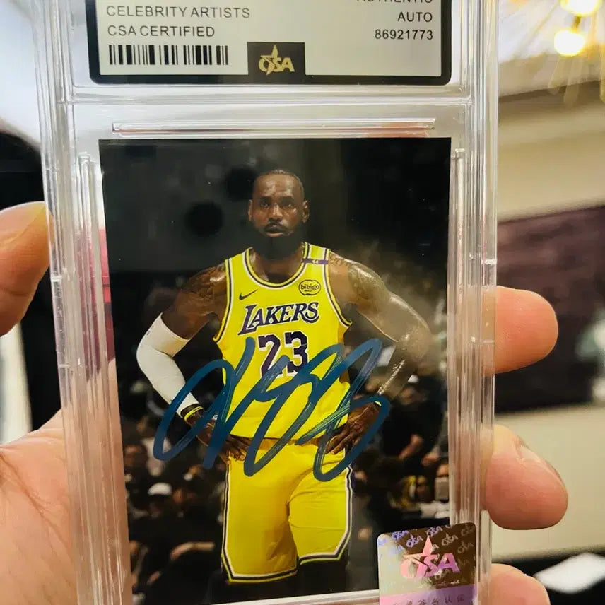 [BUNJANG] LeBron James Autographed Photocard with CSA Authentication Case / 르브론 제임스 친필싸인 포토카드 | CSA 인증 케이스 포함 | 소장용 최상급