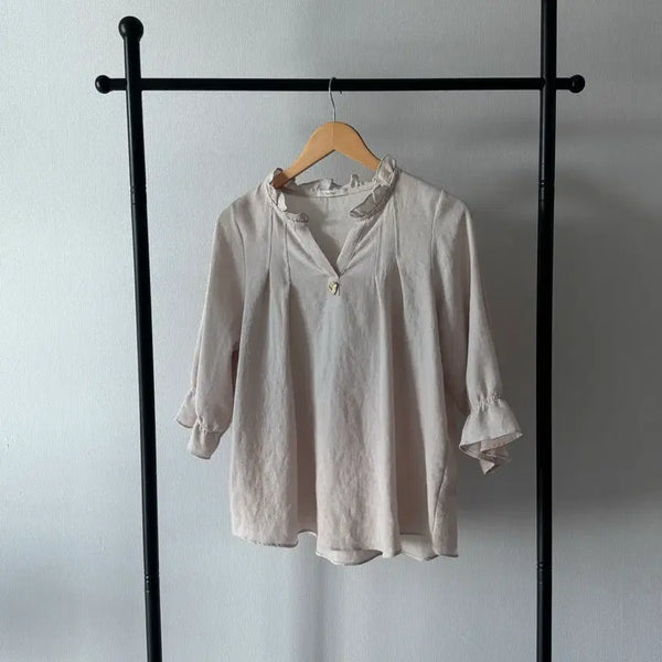 [BUNJANG] The Izzat Women's Blouse / 더아이잗 The Izzat 여성 블라우스