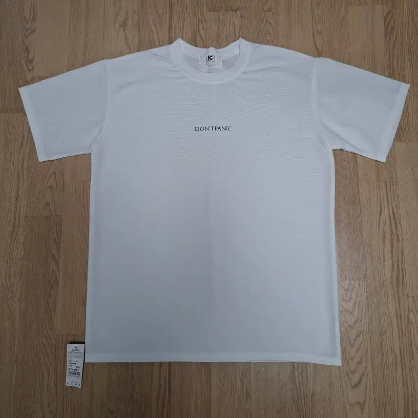 [BUNJANG] InchClothing White "DON'T PANIC" T-Shirt (Free Size) / 인칙클로딩 화이트 "DON'T PANIC" 반팔티(FREE) (남녀공용)