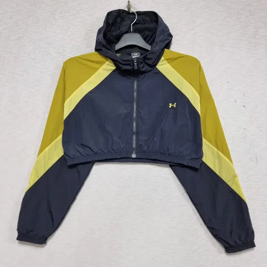 [BUNJANG] Under Armour Women's Lightweight Cropped Summer Jacket (Size S) / 언더아머 크롭 경량 여름 자켓 여자55사이즈ㅡ0323ㅁㅁ