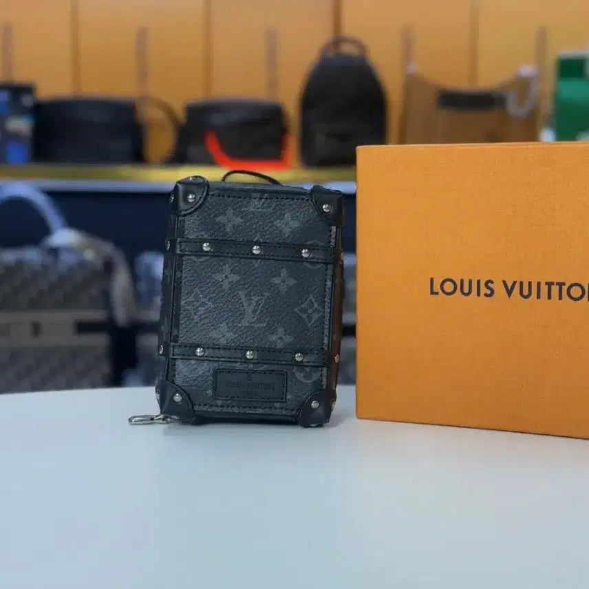 [BUNJANG] Louis Vuitton Trunk Keyring Bag Charm / 루이비통 트렁크 키링 백참