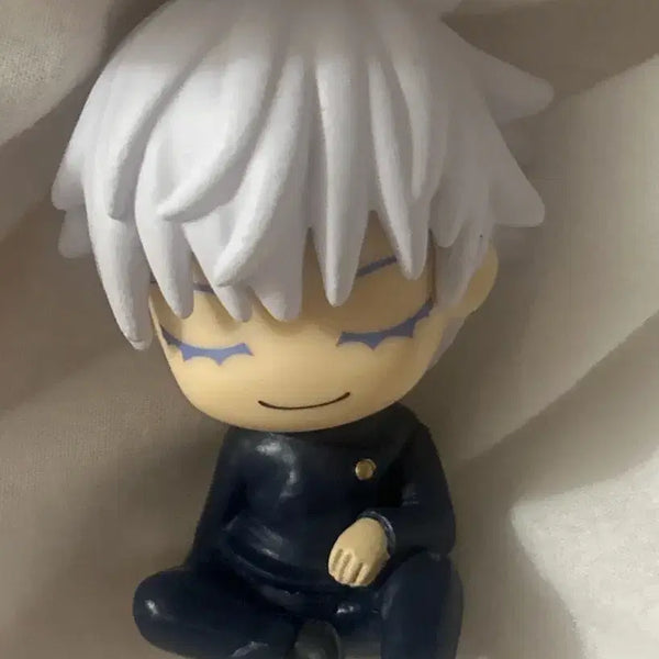 [BUNJANG] Jujutsu Kaisen Gojo Shoulder Bump Gacha Figure / 주술회전 고죠 어깨쿵 가챠