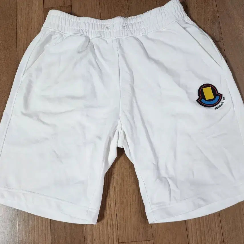 [BUNJANG] Moncler 1952 Logo White Shorts / 몽클레어 1952 반바지 s 29~30 화이트