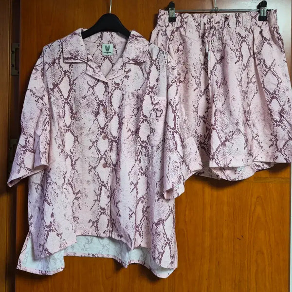 [BUNJANG] Lifework Women's Pink Snake Pattern Short Sleeve Shirt and Shorts Set / 가격내림) 라이프워크 여성 셔츠+ 반바지세트