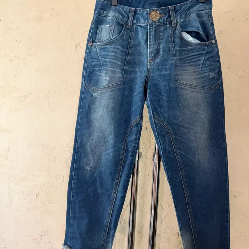 [BUNJANG] O'2nd Damage Roll-up Denim Pants / 오즈세컨 데미지 롤업 데님 팬츠