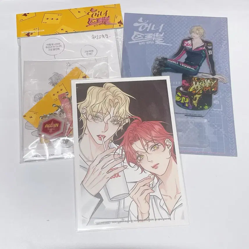 [BUNJANG] Honey Trouble Acrylic Standee, Postcard, Episode Package / 허니트러블 굿즈 엽서 어핑 오봄플 허트
