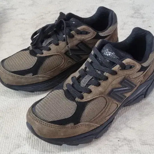 [BUNJANG] New Balance x JJJJound 990v3 Brown US 7 / 뉴발란스 자운드 990v3 브라운 250