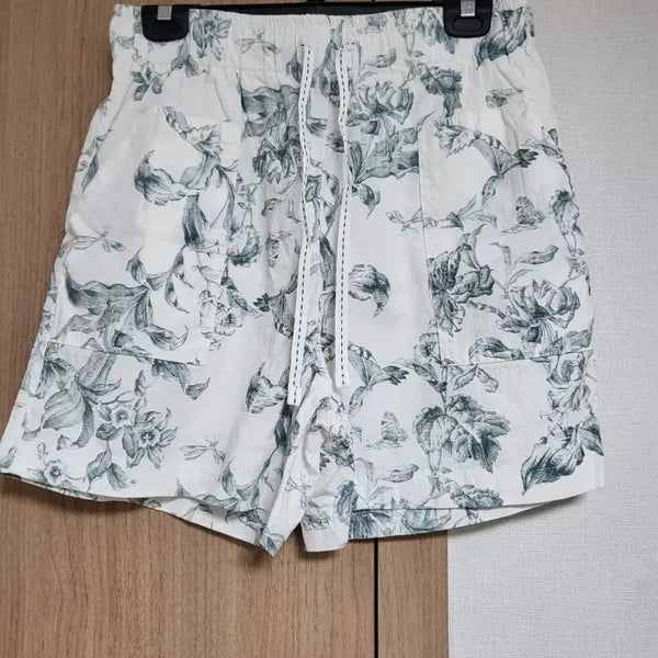 [BUNJANG] Floral Pattern Linen Blend Shorts / 새상품) 플로럴 패턴 린넨혼방 반바지