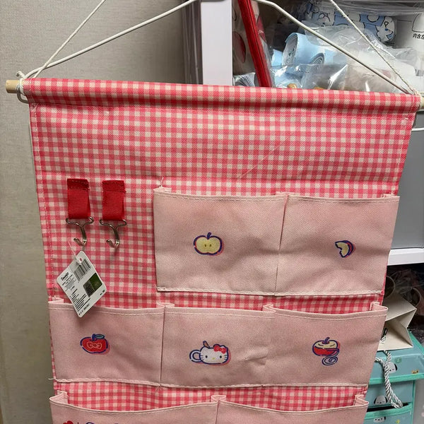 [BUNJANG] Sanrio Hello Kitty 7-Pocket Wall Organizer / 새상품 헬로키티 벽걸이 수납함 산리오 라이선스 정품 7포켓