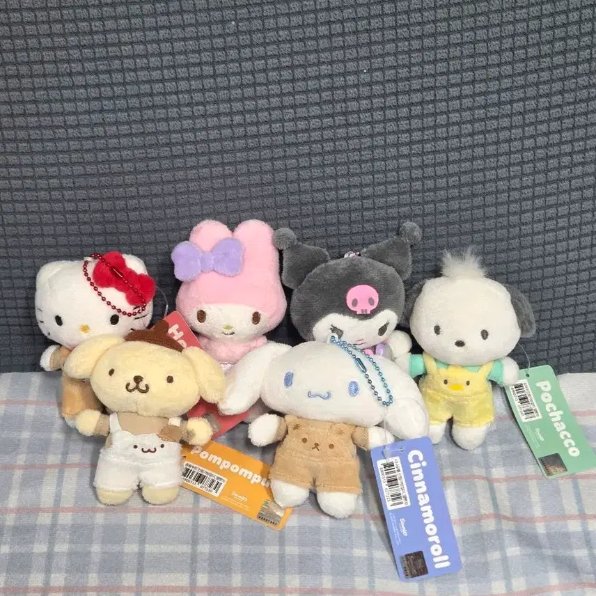 [BUNJANG] Sanrio Characters Overalls Mascot Plush Keychain Set of 6 / 산리오 멜빵 마스코트 인형 키링 6종