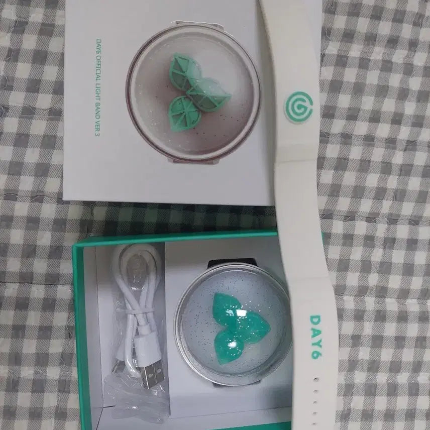 [BUNJANG] DAY6 Madewatch 3 Support Rod / 데이식스 응원봉 마데워치 3