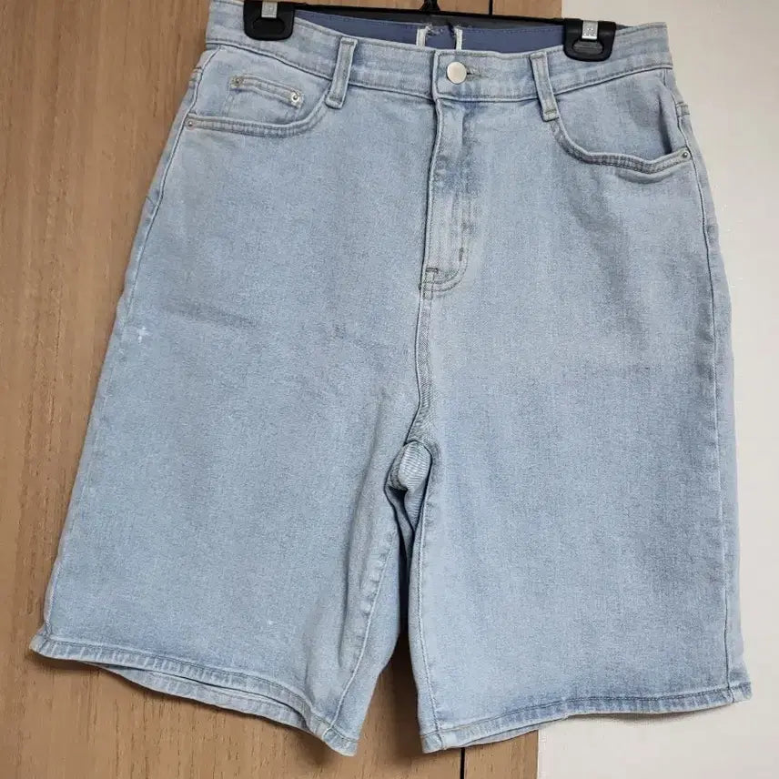 [BUNJANG] Spandex Bermuda Shorts (Light Blue) / 새상품)연청 버뮤다 스판 반바지