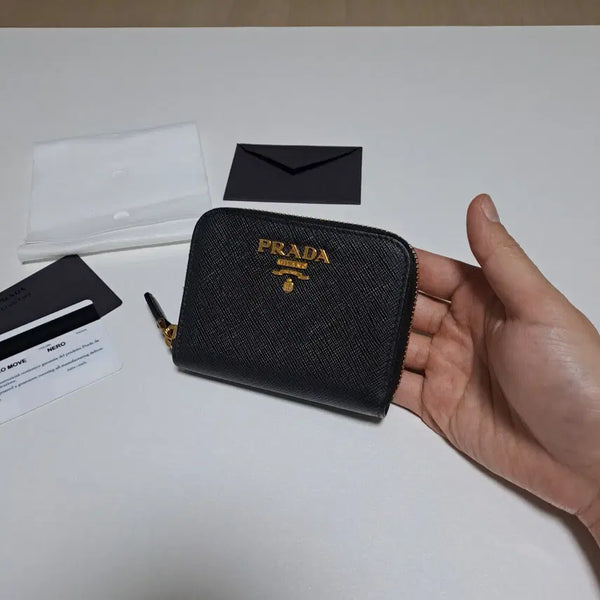 [BUNJANG] Prada Saffiano Metal Logo Zip Coin Card Holder Black / [100%/정품] 프라다 사피아노 메탈 로고 지퍼 동전 카드지갑 블랙