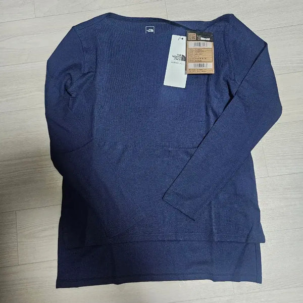 [BUNJANG] The North Face Women's Merino Wool Long Sleeve T-Shirt Navy S / (85,S)노스페이스 여성 메리노울 긴팔티셔츠 새상품