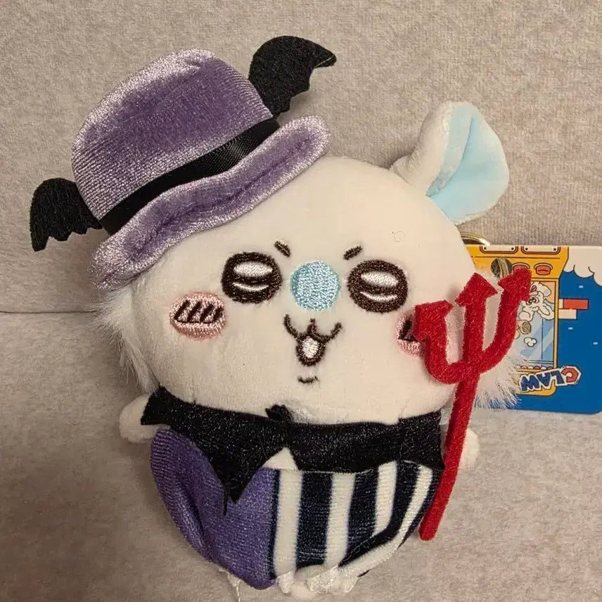 [BUNJANG] Cheekawaii Usagi Halloween Witch Charm / 새상품) 먼작귀 치이카와 우사기 할로윈 하치와레 랏코 모몽가 샤샤 키링 인형 삐에로 피규어