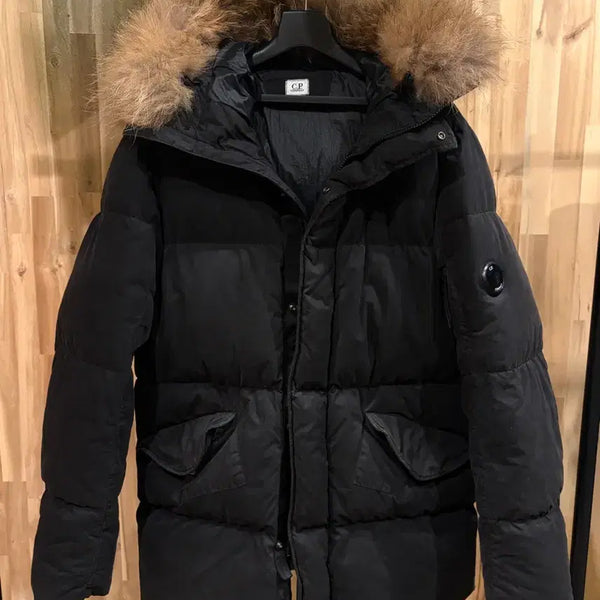 [BUNJANG] CP Company Goggle Down Jacket with Racoon Fur / CP컴퍼니 렌즈 가먼트다잉 라쿤퍼