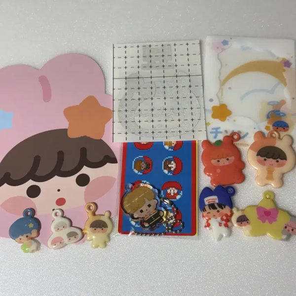 [BUNJANG] NCT Dream Jisung VANS Special Edition Cheonsa Malin Keyring Acrylic Keyring Mini L Holder Bundle Set / 엔시티 드림 다님 지성 뵤 반스 뽀송이 부채 말랑키링 우주메이트 아크릴키링 미니엘홀더
