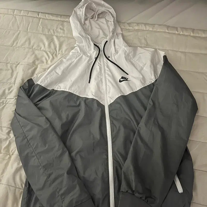 [BUNJANG] Nike Windrunner Jacket M / 나이키 윈드러너 M