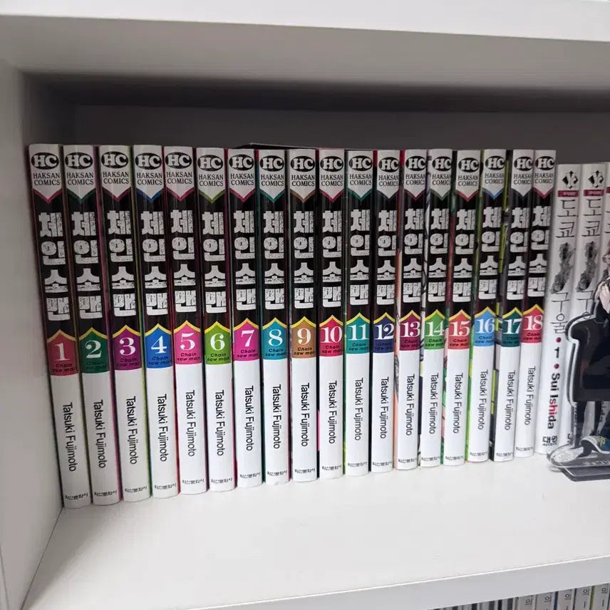 [BUNJANG] Chainsaw Man Manga Volumes 1-18 (Includes Bonus Items) / 체인소맨 만화책 1~18권 (원서 외 있는 덤 다 드려용!)