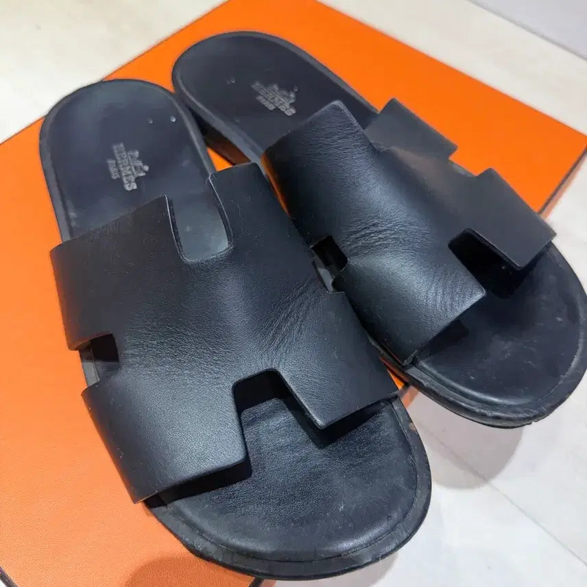 [BUNJANG] Hermes Izmir Slipper Black Leather Size 40 / 에르메스 이즈미르 슬리퍼 40 사이즈