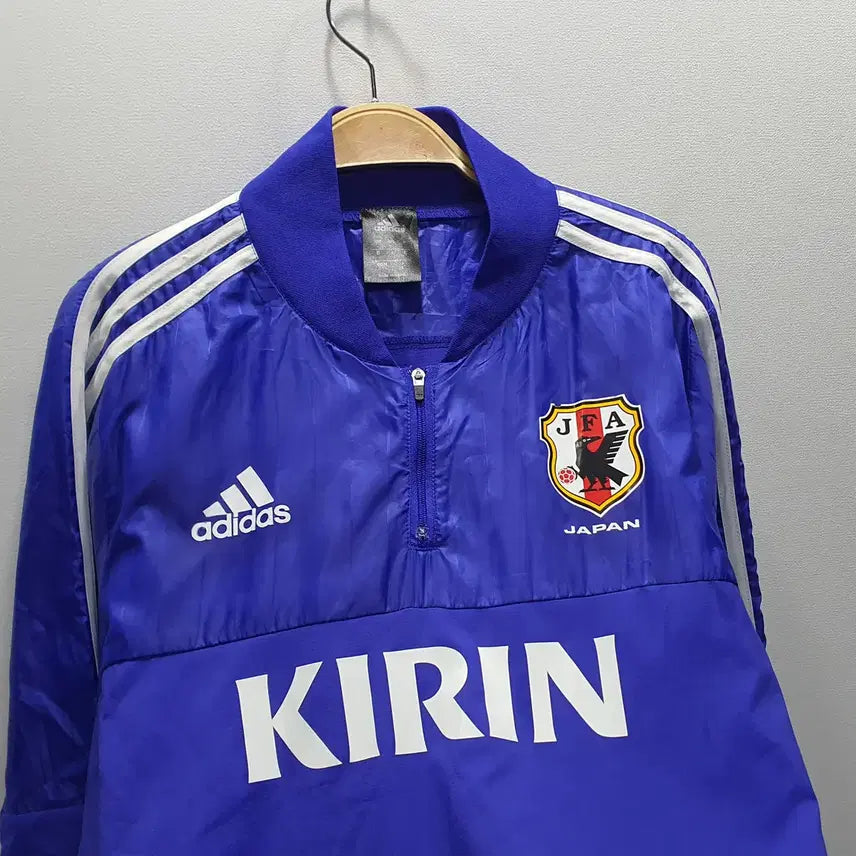 [BUNJANG] Adidas Japan National Football Team Training Top L / 아디다스 일본 축구 국대 트레이닝탑 L (가로55 세로77)
