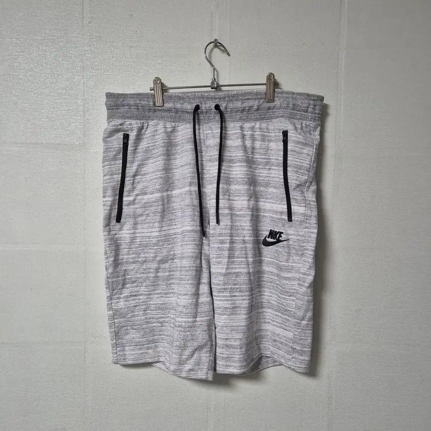 [BUNJANG] Nike Men's XL Grey Training Shorts / 나이키 남성 XL 그레이 트레이닝 반바지